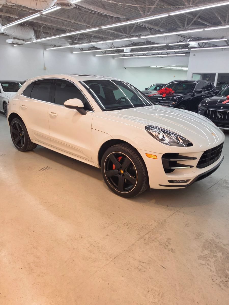 Used 2018 Porsche Macan Turbo w/ Premium Package Plus AWD/4WD image 8