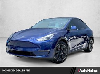 Used 2024 Tesla Model Y Long Range AWD/4WD video 1