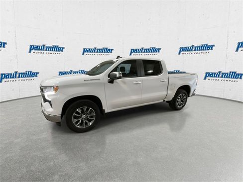 Used 2023 Chevrolet Silverado 1500 LT image 5