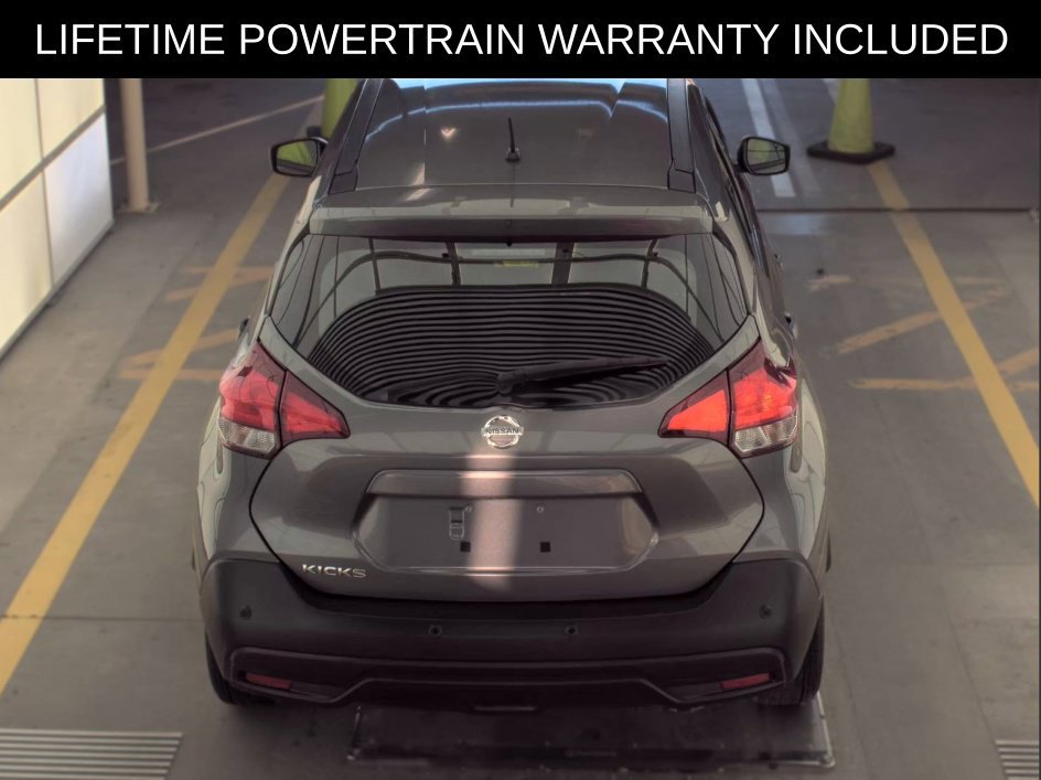 Used 2020 Nissan Kicks S FWD image 5