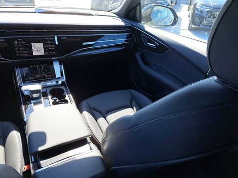 New 2026 Audi Q8 Premium Plus image 25