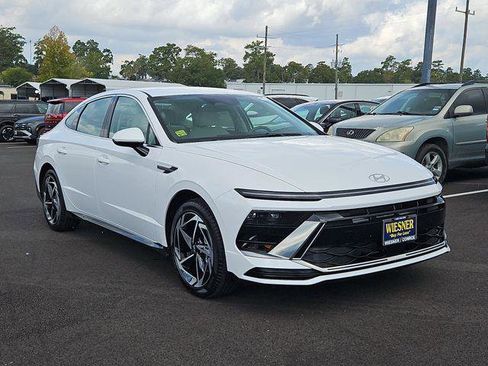 New 2026 Hyundai Sonata SEL image 3