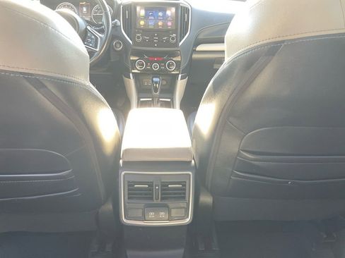 Used 2022 Subaru Forester Limited image 28