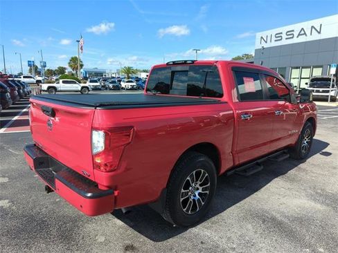 Certified 2021 Nissan Titan SV w/ SV Convenience Package image 5