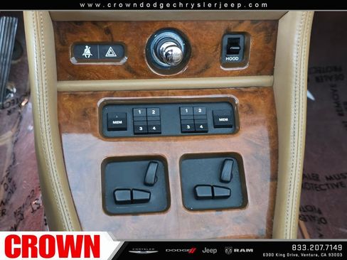 Used 1988 Rolls-Royce Corniche II RWD image 34