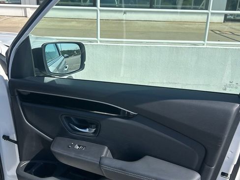Used 2023 Honda Pilot EX-L image 19