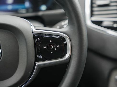 Certified 2023 Volvo XC90 B6 Ultimate w/ Lounge Package AWD/4WD image 28
