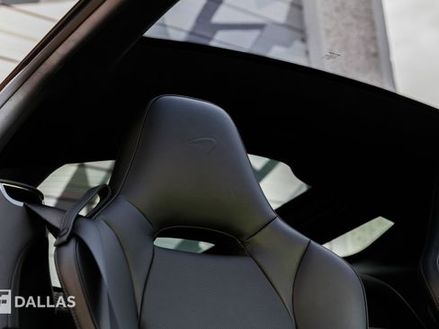 Used 2023 McLaren GT image 33