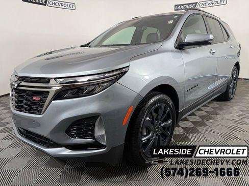Used 2024 Chevrolet Equinox RS FWD image 1
