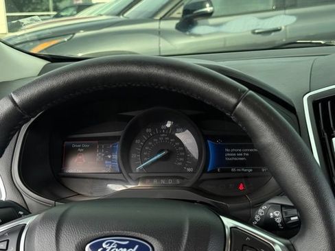 Used 2024 Ford Edge Titanium AWD/4WD image 8