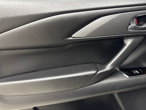 Used 2019 MAZDA CX-9 Touring FWD image 38