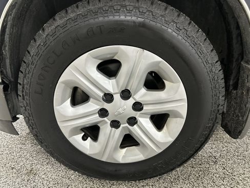 Used 2012 Chevrolet Traverse LS FWD image 15
