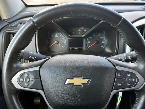 Certified 2022 Chevrolet Colorado LT w/ LT Convenience Package image 20