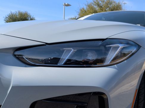 New 2026 BMW 430i xDrive Coupe w/ M Sport Package image 3