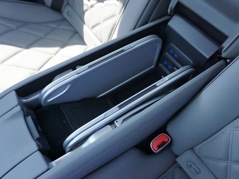 Certified 2023 Mercedes-Benz Maybach S 680 4MATIC image 51