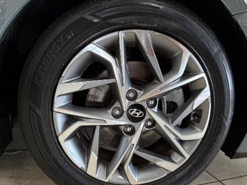 Used 2021 Hyundai Sonata SEL FWD image 15