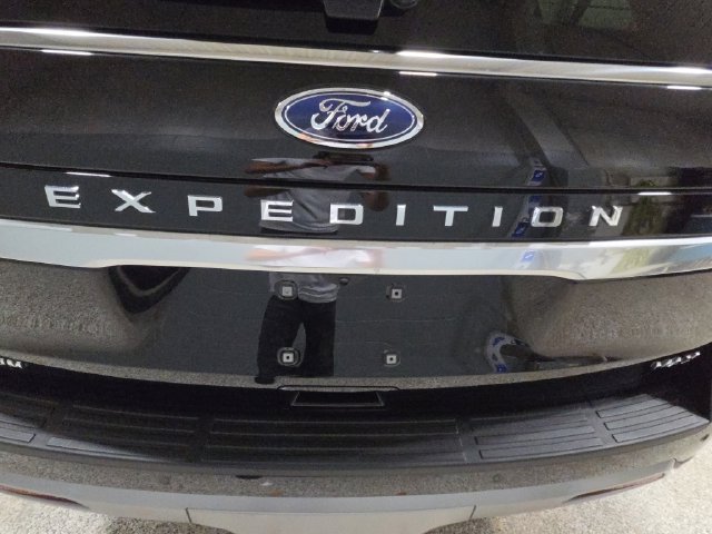 Certified 2022 Ford Expedition Max Platinum AWD/4WD image 30