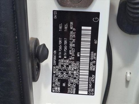 Used 2023 Toyota 4Runner TRD Off-Road AWD/4WD image 15