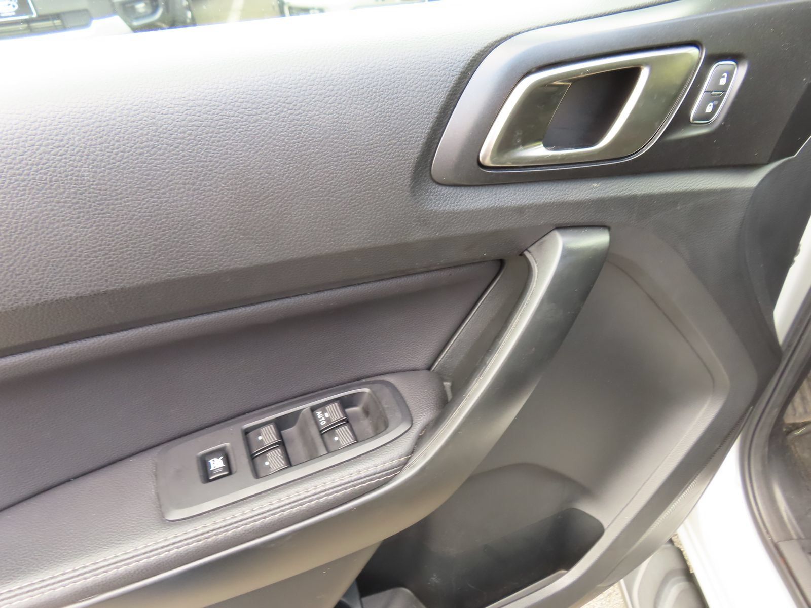 Used 2022 Ford Ranger Lariat w/ Equipment Group 501A High AWD/4WD image 13