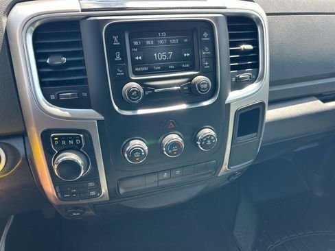 Used 2019 RAM 1500 Classic SLT AWD/4WD image 4