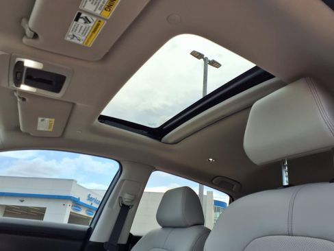 Used 2026 Honda HR-V EX-L image 10