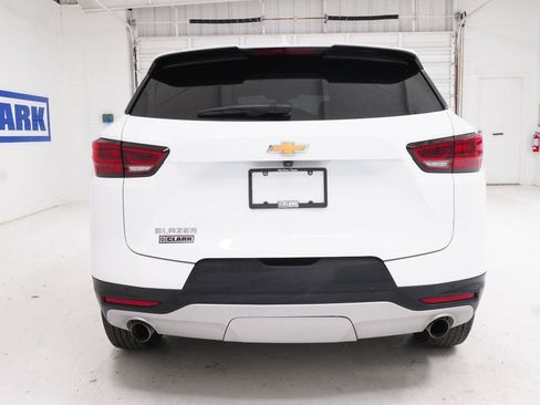Used 2026 Chevrolet Blazer LT w/ Convenience Package FWD image 31
