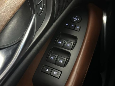 Used 2017 Cadillac Escalade Luxury AWD/4WD image 49