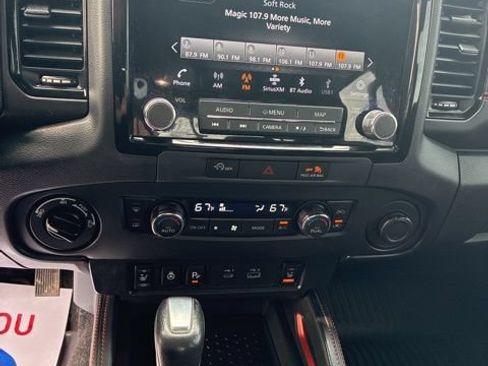 Used 2023 Nissan Frontier PRO-4X w/ Pro Convenience Package AWD/4WD image 21