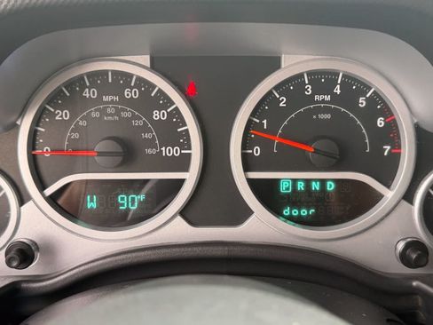 Used 2010 Jeep Wrangler Sport AWD/4WD image 17