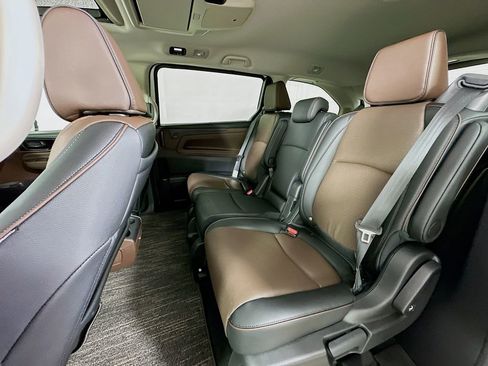 New 2026 Honda Odyssey Elite image 17