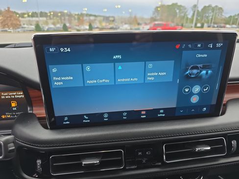 Used 2022 Lincoln Nautilus Reserve w/ Equipment Group 201A image 21