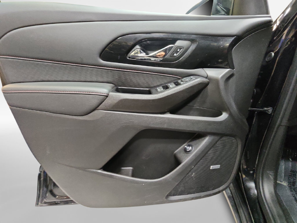 Certified 2023 Chevrolet Traverse RS AWD/4WD image 16