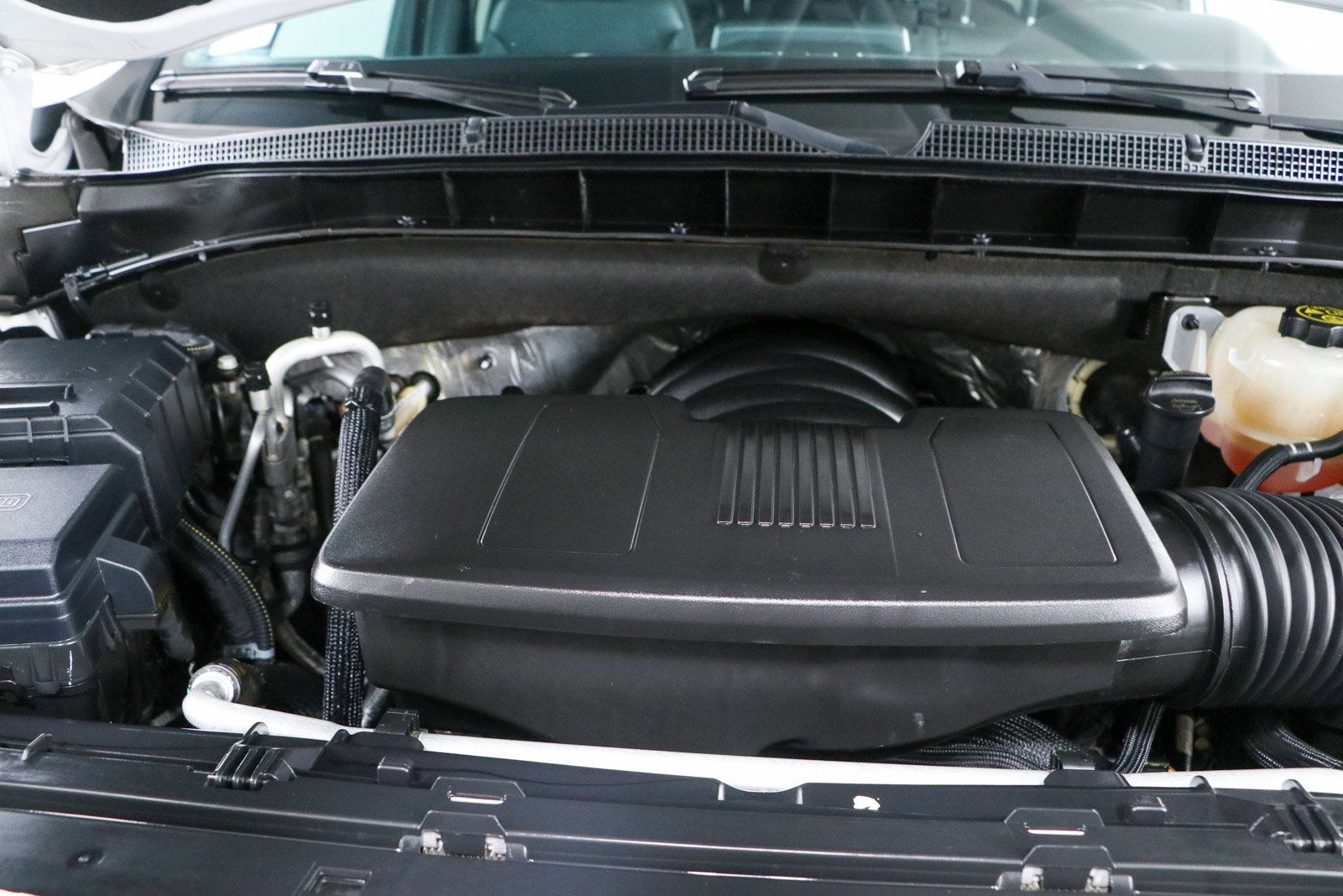 Used 2023 Chevrolet Tahoe Z71 AWD/4WD image 36