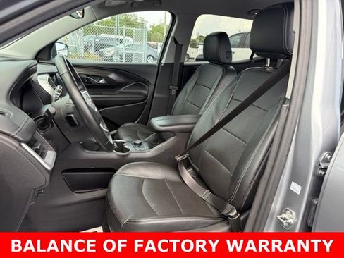Used 2024 GMC Terrain SLT AWD/4WD image 14