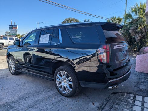 Used 2022 Chevrolet Tahoe High Country AWD/4WD image 6