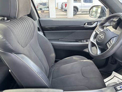 Used 2025 Hyundai Palisade Calligraphy image 10