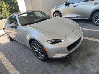 Used 2023 MAZDA MX-5 Miata Grand Touring video 2