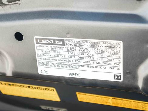 Used 2013 Lexus RX 450h AWD w/ Navigation Pkg image 31