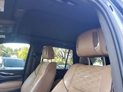 Used 2021 Cadillac Escalade Sport image 23