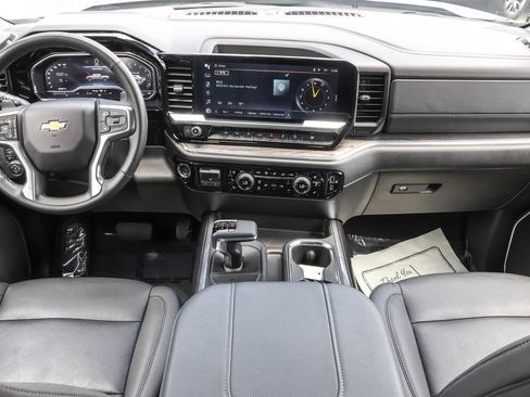 Used 2024 Chevrolet Silverado 1500 LTZ w/ LTZ Premium Package AWD/4WD image 38