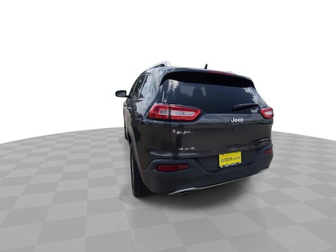 Used 2015 Jeep Cherokee Limited AWD/4WD image 7