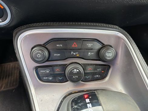 Used 2019 Dodge Challenger GT w/ Blacktop Package image 7