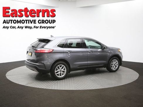 Used 2023 Ford Edge SEL image 40