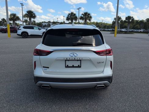Used 2021 INFINITI QX50 Luxe AWD/4WD image 6