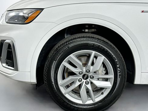 Used 2023 Audi Q5 2.0T Premium w/ Convenience Package AWD/4WD image 12