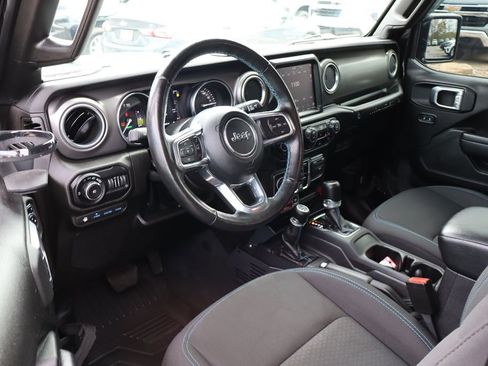 Used 2022 Jeep Wrangler Unlimited Rubicon 4xe w/ Cold Weather Group image 16