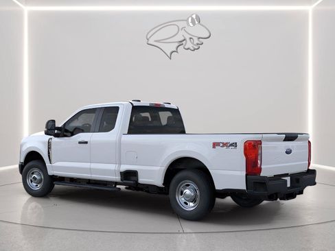 New 2026 Ford F350 XL w/ XL Driver Assist Package AWD/4WD image 4