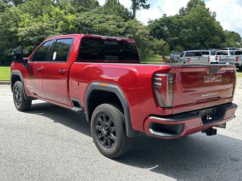 Used 2024 GMC Sierra 2500 AT4 w/ Technology Package image 7