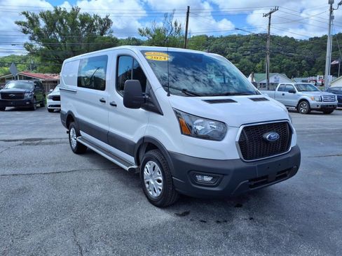 Used 2024 Ford Transit 250 Low Roof w/ Exterior Upgrade Package image 6