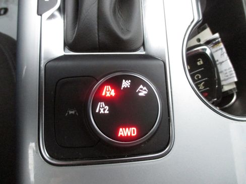 Used 2023 Chevrolet Blazer LT w/ Convenience Package image 19